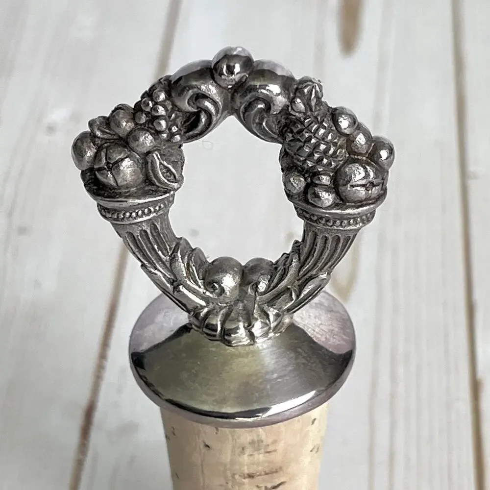 Vintage Reed & Barton Silver Plate Decanter Bottle Stopper 1624 King Francis
